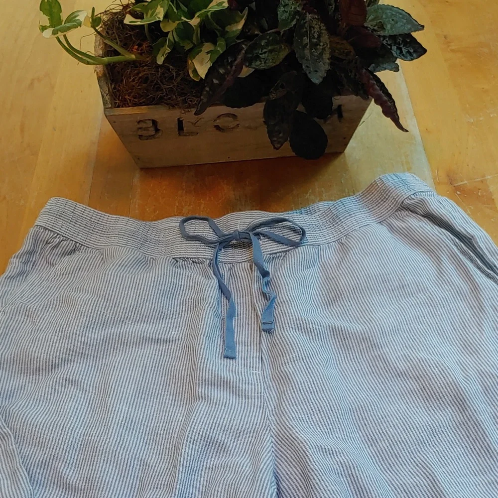 Talbots Linen Blue and White Lounge Pants with Pockets! - Picture 2 of 9